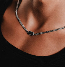 Tenebra Necklace